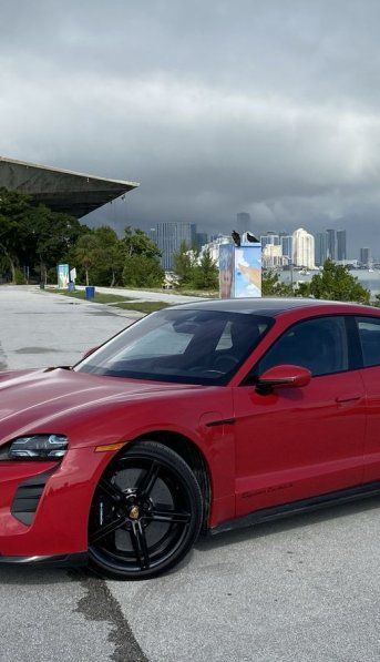 Especial A24: Test Drive exclusivo del Porsche Taycan Turbo S, en Miami