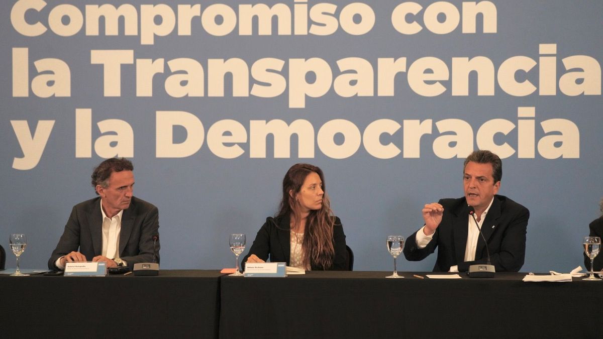Sergio Massa dijo que si gana las elecciones impulsará a un dirigente opositor para la Oficina Anticorrupción. (Télam)