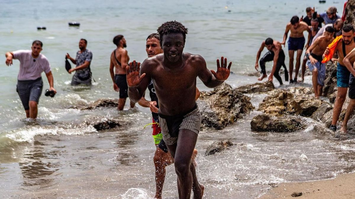 Crisis migratoria en Ceuta: 67 muertos