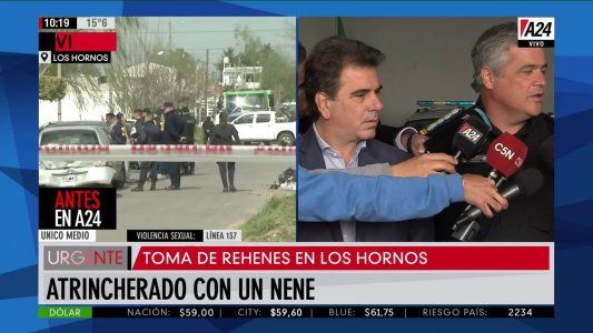 Detuvieron al hombre que se había atrincherado en Los Hornos y liberaron a la menor que había tomado como rehén