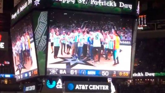 “Spurs, decime que se siente”, el hit que los argentinos viralizaron en la NBA: la letra completa y cómo se gestó