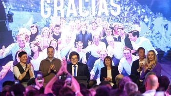 Milei convocó a su primera reunión de Gabinete tras la incorporación de Adorni como Jefe de Gabinete y Santilli en Interior