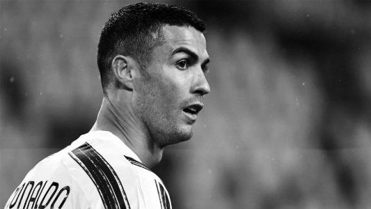 Con Dybala en el banco y CR7 de titular, Juventus pierde desde el vestuario contra Porto, por la ida de los 8vos de la Champions