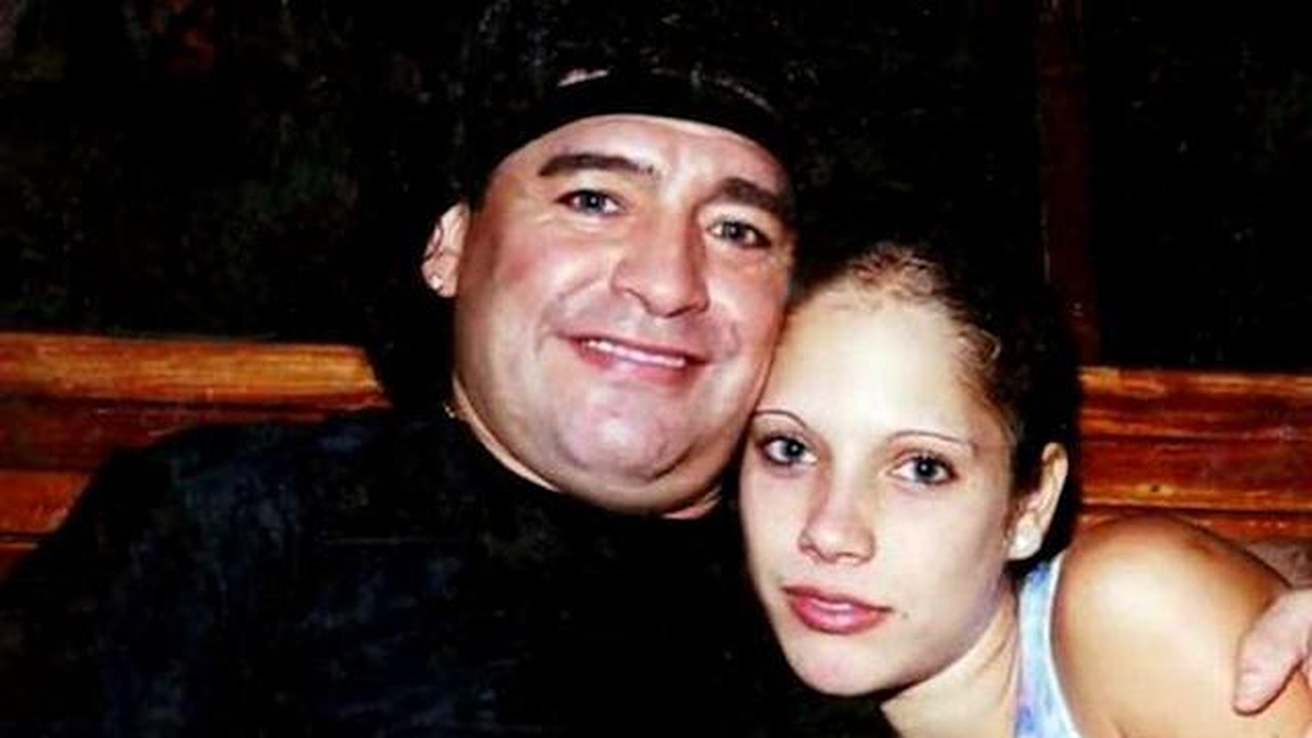 Mavys Álvarez: “Maradona me violó mientras mi mamá lloraba detrás de la puerta” - Imagen 1
