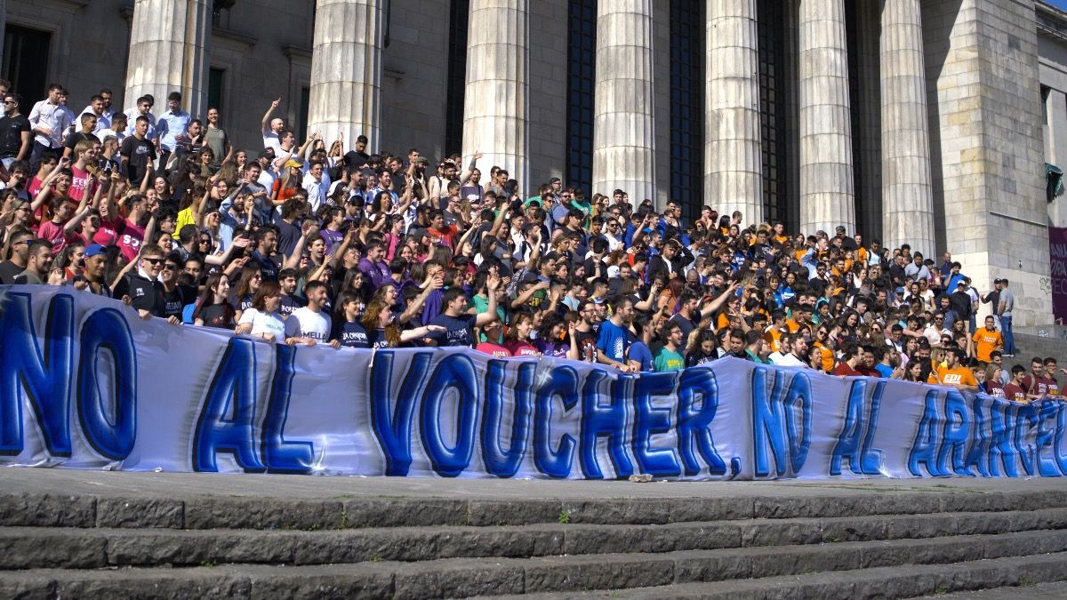 La Federación Universitaria Argentina se pronunció contra la educación arancelada y sistema de vouchers.&nbsp;