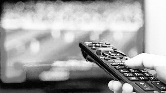 Golpe al bolsillo: el Pack Fútbol vuelve con aumento... ¿Cuánto costará ver el campeonato argentino?