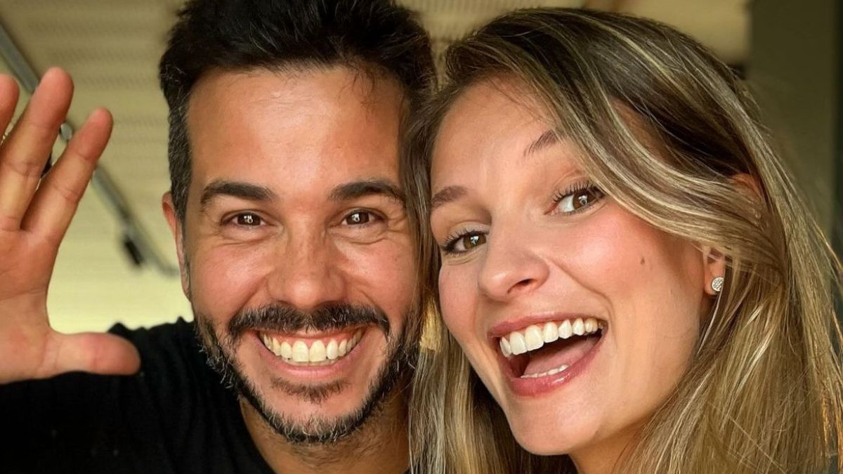 Nicolás Magaldi y su novia