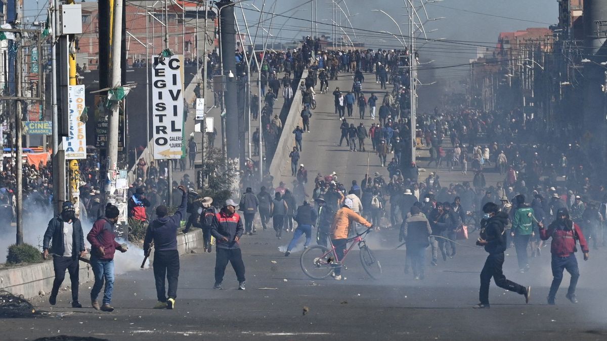 Protestas masivas contra el gobierno de Bolivia. (Foto:Reuters)