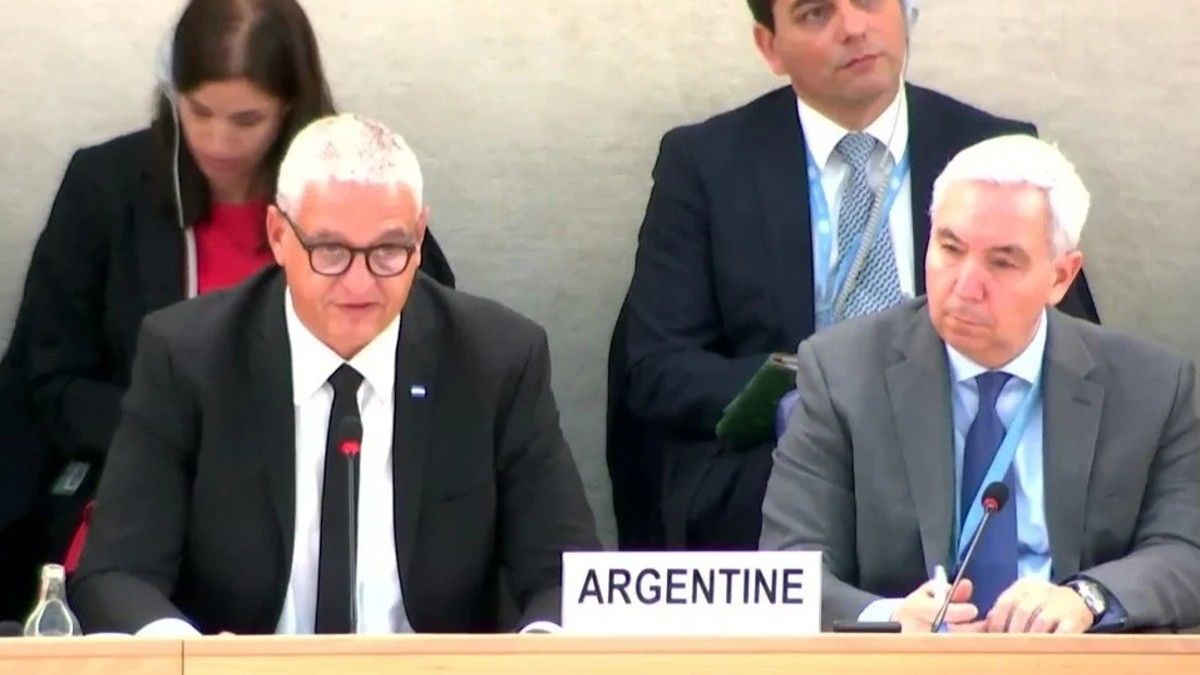 El secretario de Derechos Humanos