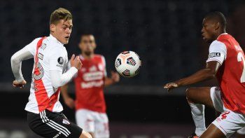 River, con un equipo alternativo, empató sin goles contra Independiente Santa Fe