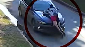 Un policía mató a un delincuente durante un robo en Virrey del Pino: otro escapó colgado del capot
