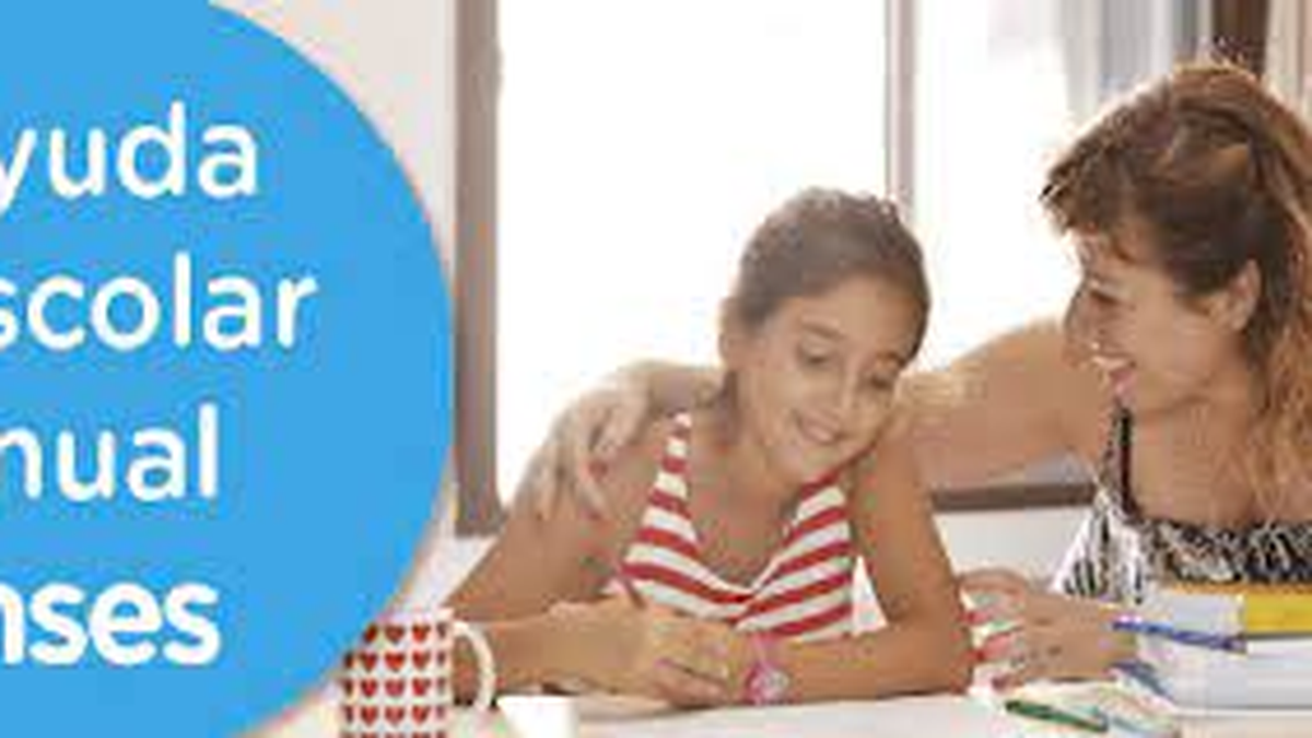 Se trata de un apoyo económico que reciben una vez al año los titulares de asignaciones familiares o universales por cada hija o hijo en edad escolar (a partir de los 45 días y hasta los 17 años inclusive) o sin límite de edad cuando presenta una discapacidad.&nbsp;