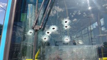 Paro sorpresivo de colectivos en Rosario por ataques a choferes: así fueron los atentados