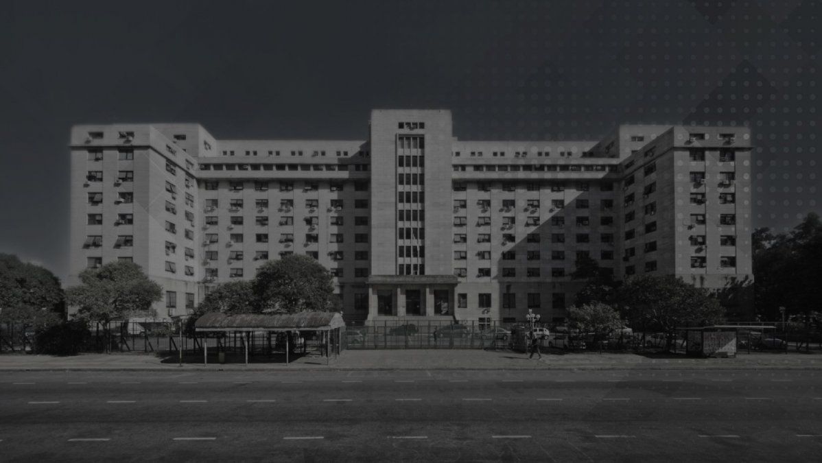 Por qué los candidatos políticos argentinos ganan elecciones a pesar de sus problemas judiciales