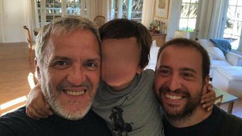 Día del padre: Desde hace 7 años Leonardo Polti e Ignacio Santalla celebran con su hijo Juan Pablo. Pero aún esperan que la Justicia los reconozca a los dos como papás del nene.