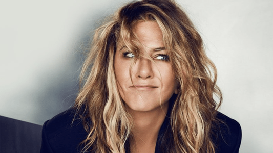 Jennifer Aniston está saliendo con su abogado