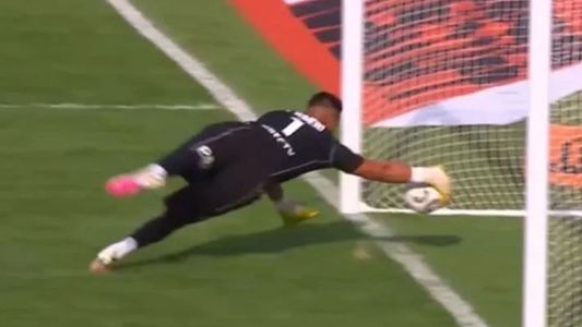 ¿No fue gol de River? El VAR salvó a Boca del segundo tanto del Millonario