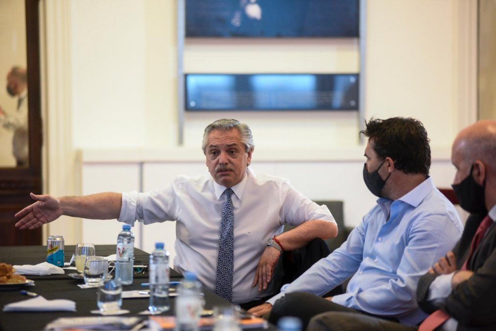 Alberto retomó el modo conciliador, pero genera enojo en el kirchnerismo y dudas en empresarios