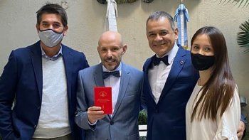 Periodista se casó después de 15 años en pareja