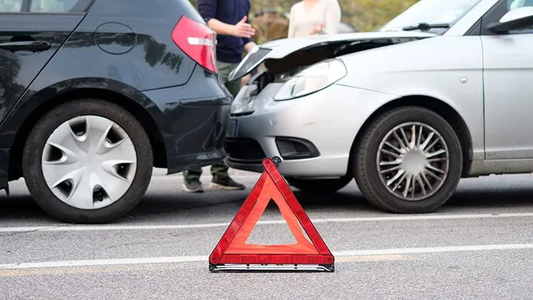 Choques: ¿siempre es culpable el conductor que está detrás?