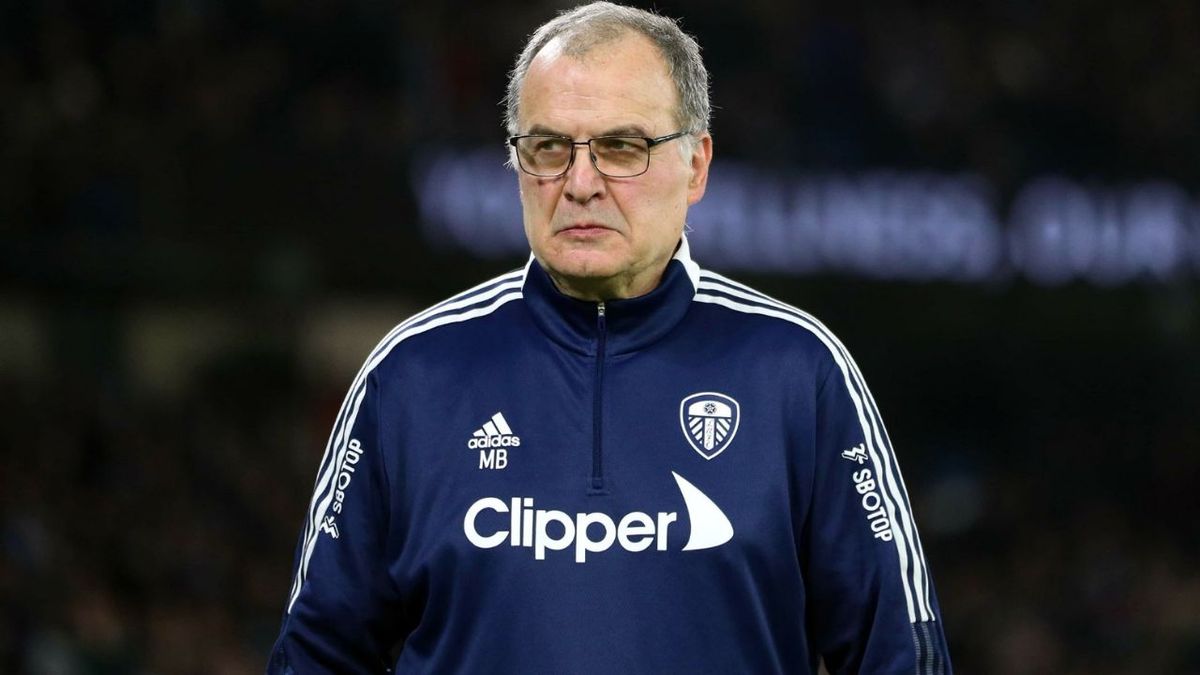 Bielsa no encuentra el rumbo en este 2022 con el Leeds: sacó 1 de los últimos 18 puntos en juego.&nbsp;