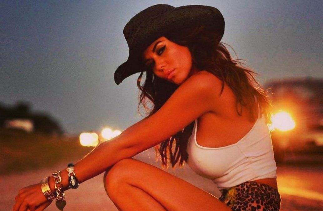 Karina Jelinek puso en alerta a todos con un extraño mensaje nocturno
