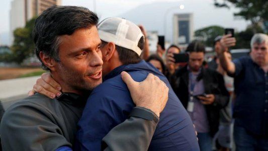 Leopoldo López se refugió con su mujer y su hija en la embajada de España en Venezuela