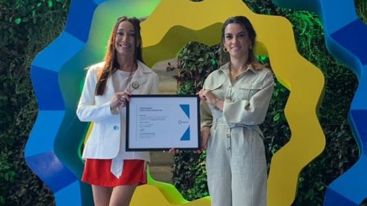 Mora Godoy, distinguida: Me emociona este reconocimiento de mi país