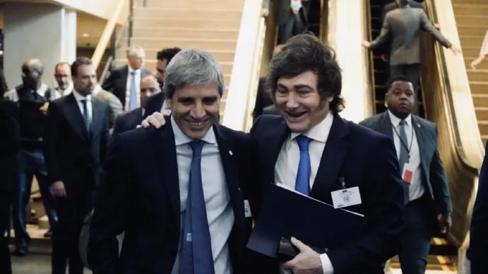 Milei y Caputo expondrán sobre el modelo ante la AmCham, mientras esperan nuevo apoyo del FMI