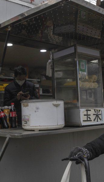 Con un único nuevo caso en Wuhan, China intenta volver a la normalidad lentamente