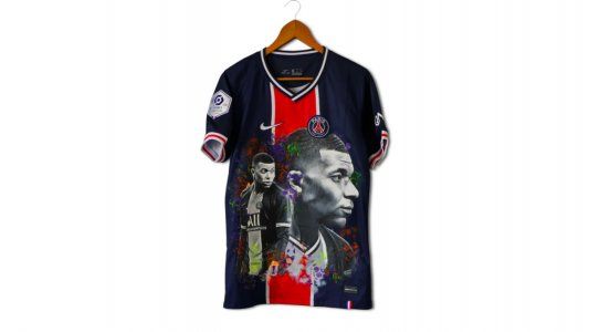 Un artista francés sorprende con sus retratos de futbolistas pintados sobre camisetas