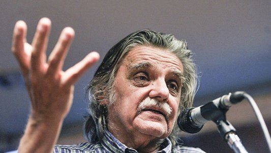 Desde el Gobierno cruzaron a Horacio González por hablar sobre una valorización positiva de la guerrilla de los 70