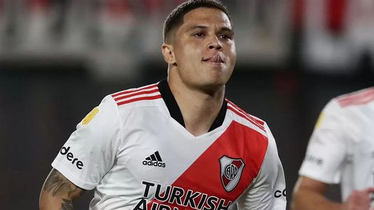El extraño gesto de Juanfer Quintero con River después de firmar con Racing
