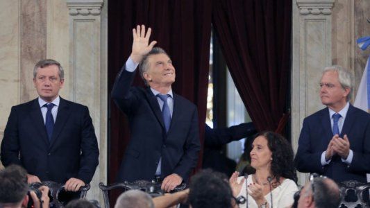 Asamblea Legislativa: denuncian que los empleados del Congreso no podrán circular por los pasillos para evitar el efecto obrero