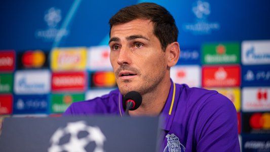 Iker Casillas eligió a Boca como su club favorito de Argentina
