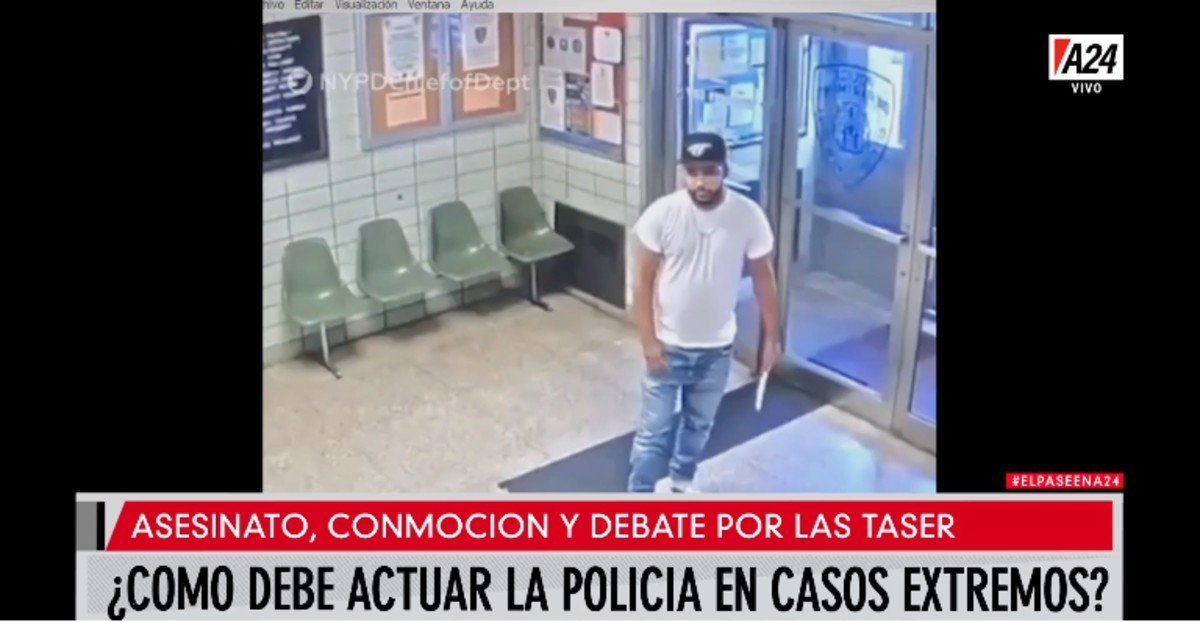 Video: así utiliza la pistola Taser la policía estadounidense para reducir a una persona armada con un cuchillo