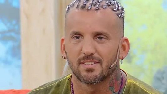 El sorprendente video retro de Juan de Gran Hermano 2022 con un impactante look en Bienvenidos a bordo