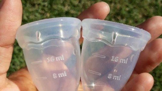 Cómo surgió la primera copa menstrual fabricada en Argentina