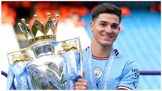 Julián Álvarez les convidó fernet a sus compañeros del Manchester City: el video de las reacciones