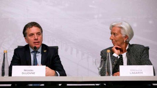 El avión que trasladaba a Christine Lagarde debió regresar a Ezeiza por un desperfecto técnico