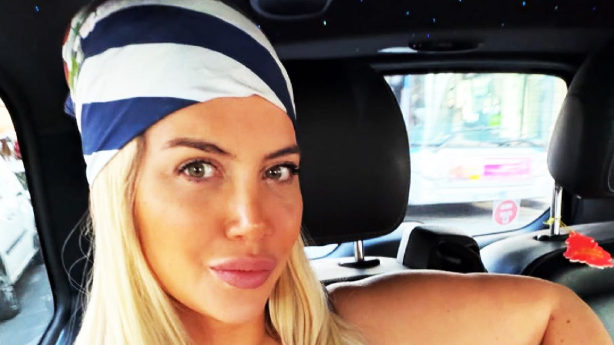 Las fotos de Wanda Nara en las playas de Río de Janeiro y el particular detalle que llamó la atención