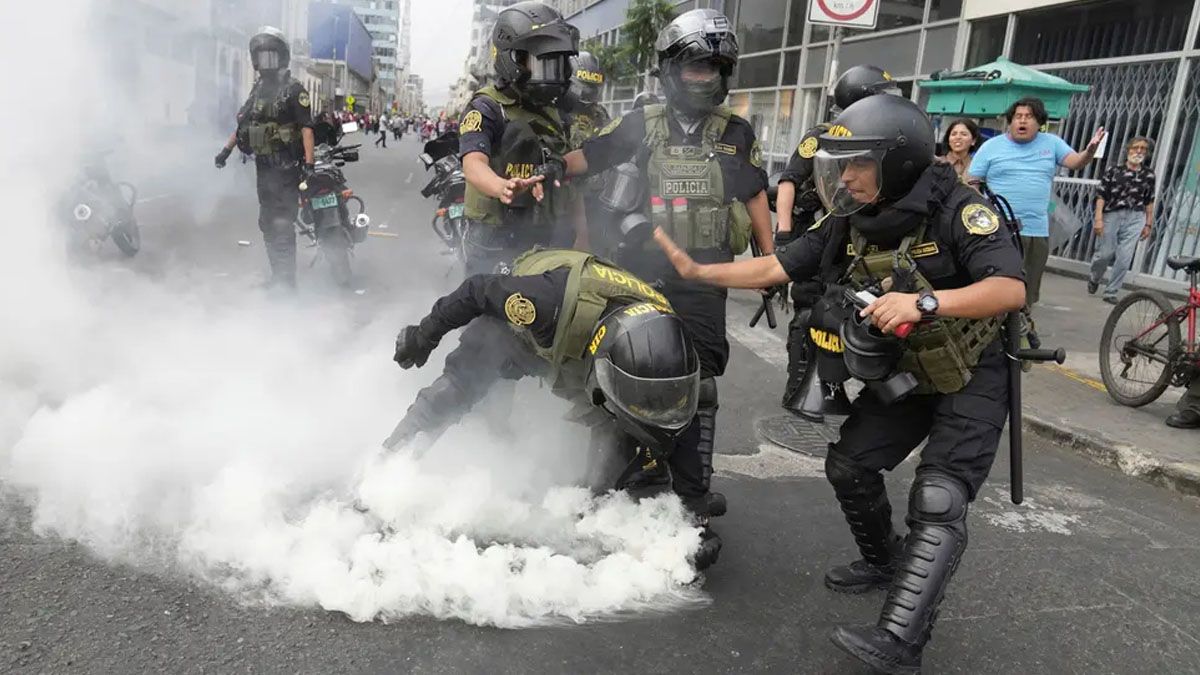Sigue la violencia en Perú mientras la clase política no acuerda el llamado para nuevas elecciones (Foto: gentileza RPP).