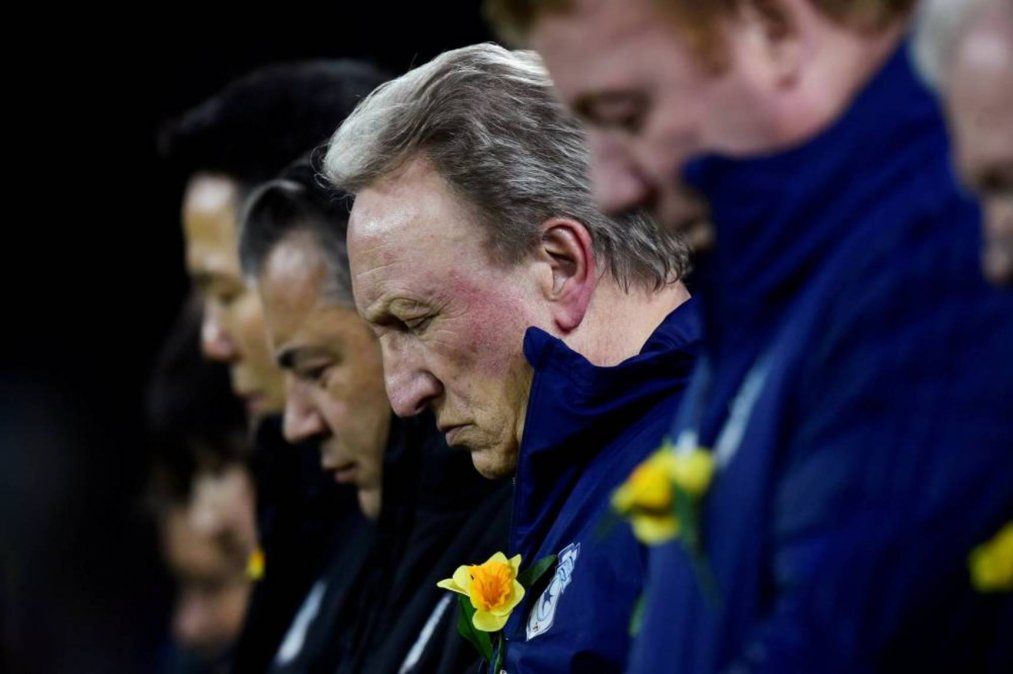 En el funeral de Sala, el entrenador del Cardiff reveló qué fue lo último que le dijo el jugador antes del accidente