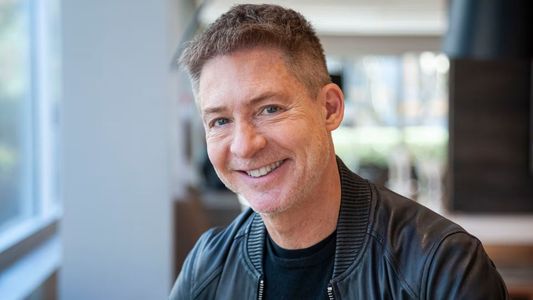 La comedia de Adrián Suar que conquista Netflix y está entre las películas más vistas