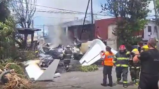 Las fotos y videos más impactantes del accidente del avión de Brito en San Fernando