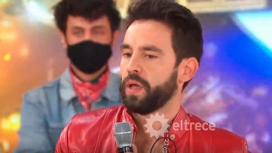 Agustin Sierra se quebró al contar que su papá y su abuelo murieron durante la cuarentena