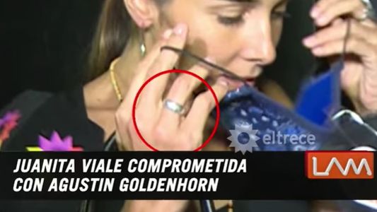 Juana Viale mostró su anillo de compromiso en el cumpleaños de Mirtha Legrand
