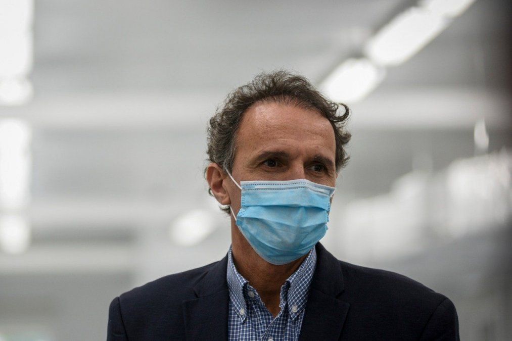 Ministro de Obras Públicas: Estamos entrando en el pico de la pandemia y cuanto antes resolvamos lo sanitario, más rápido mejorará la economía