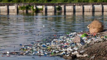 Confirmaron el procesamiento del ex presidente del Mercado de Liniers por contaminación del Arroyo Cildañez