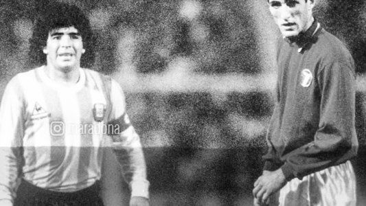 Dybala y Papu Gómez perdieron en la subasta por una camiseta de Maradona